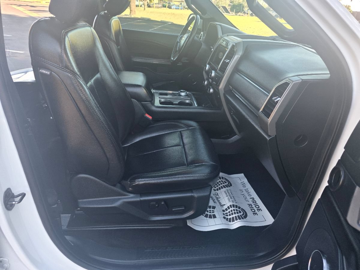 Used 2020 Ford Expedition XLT w/ Equipment Group 202A RWD image 26