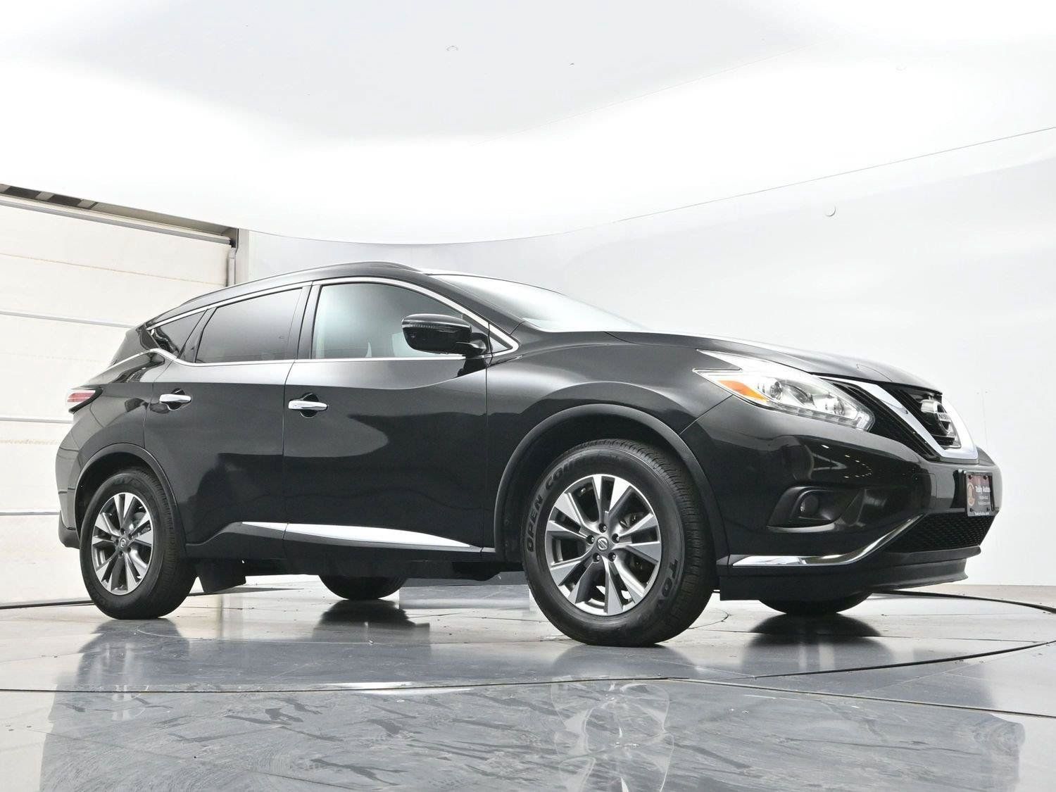 Used 2016 Nissan Murano SV AWD/4WD image 29