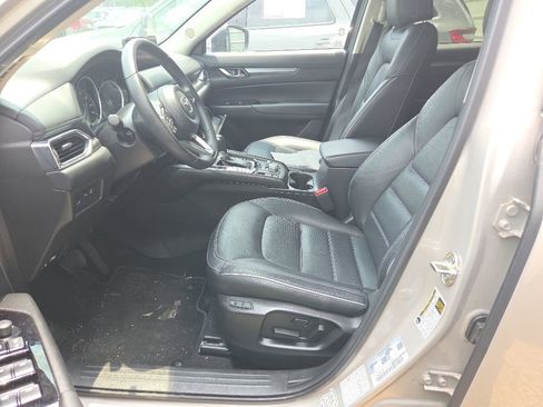 Used 2025 MAZDA CX-5 AWD 2.5 S w/ Preferred Package image 3