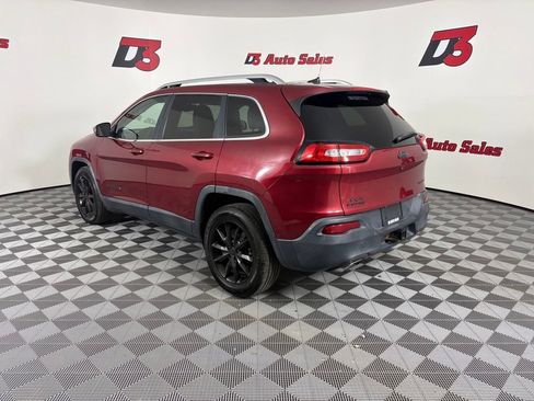 Used 2016 Jeep Cherokee Limited w/ Trailer Tow Group AWD/4WD image 5