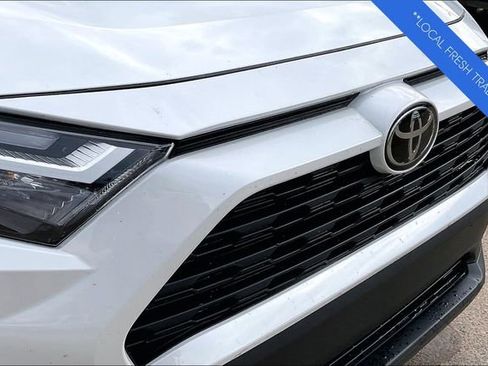 Used 2024 Toyota RAV4 XLE Premium FWD image 32