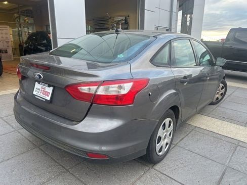 Used 2014 Ford Focus S FWD image 5