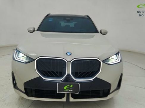 Used 2025 BMW X3 xDrive30i w/ Premium Package AWD/4WD image 13