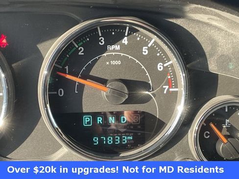 Used 2015 Jeep Wrangler Unlimited Sahara image 3