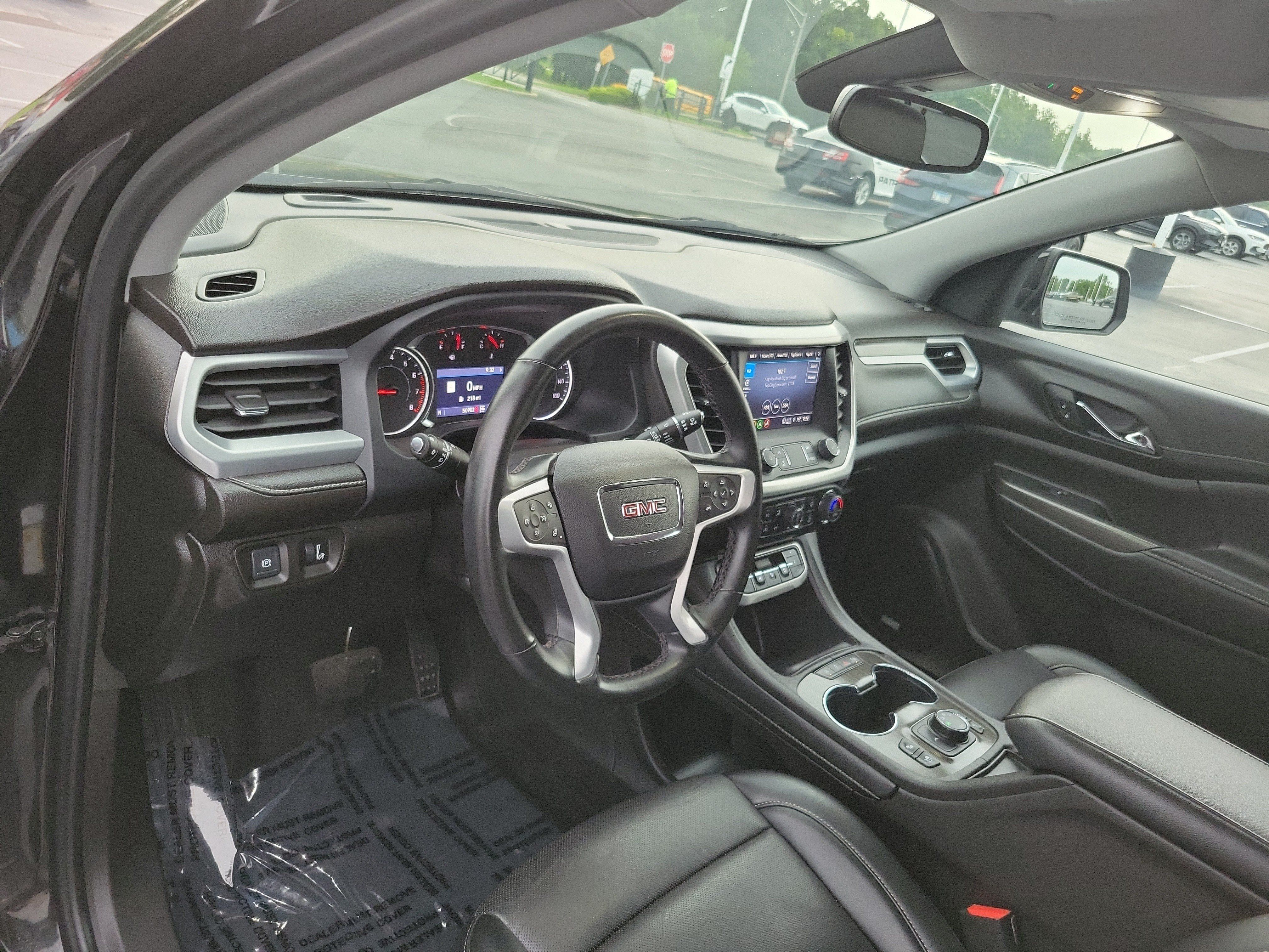 Used 2023 GMC Acadia SLT w/ Preferred Package AWD/4WD image 21