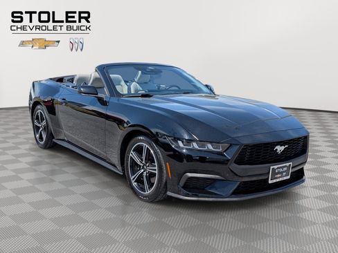 Used 2024 Ford Mustang Premium RWD image 7