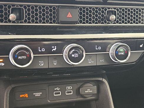 Certified 2024 Honda Civic Touring image 23