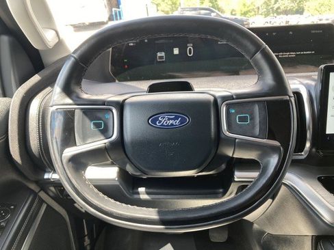 Certified 2025 Ford Expedition Max Platinum AWD/4WD image 10