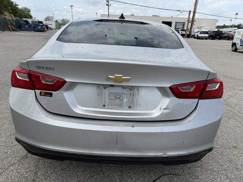 Used 2018 Chevrolet Malibu LS FWD image 6