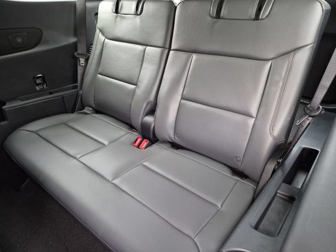 New 2026 Ford Explorer Active w/ Active Comfort Package AWD/4WD image 20
