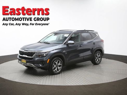 Used 2023 Kia Seltos EX AWD/4WD image 57