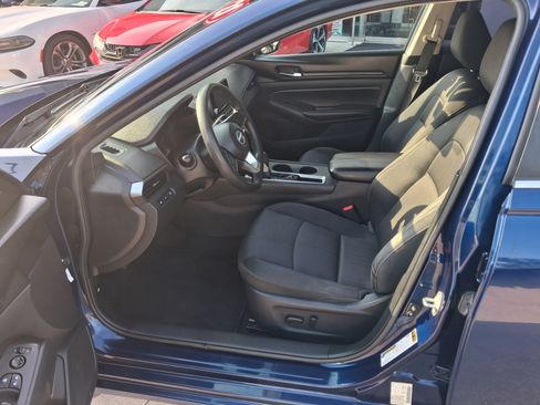 Used 2021 Nissan Altima 2.5 S w/ Driver Assist Package FWD image 4
