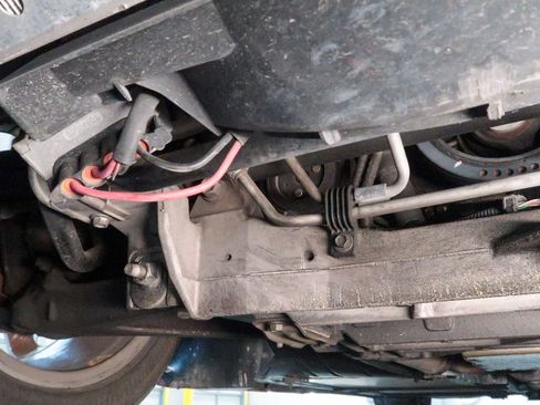 Used 2008 Cadillac XLR RWD image 22