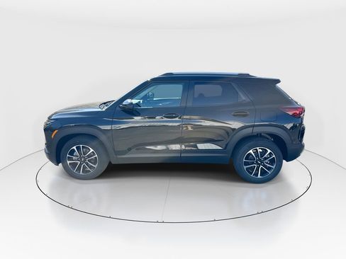 New 2026 Chevrolet TrailBlazer LT w/ LT Cold Weather Package FWD image 5