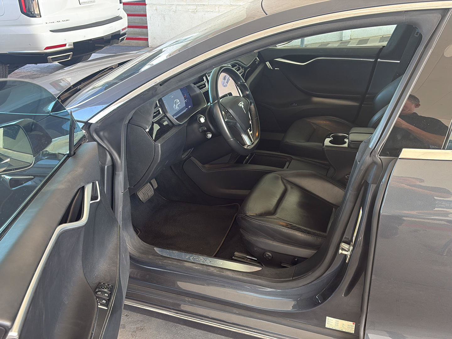 Used 2016 Tesla Model S 90D AWD/4WD image 27