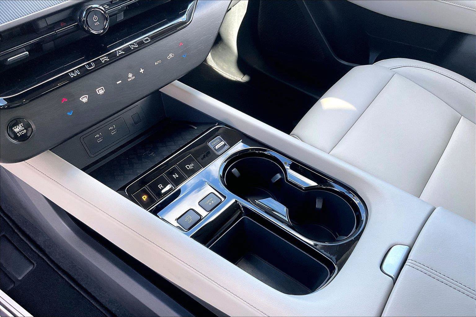 Certified 2025 Nissan Murano SV FWD image 16