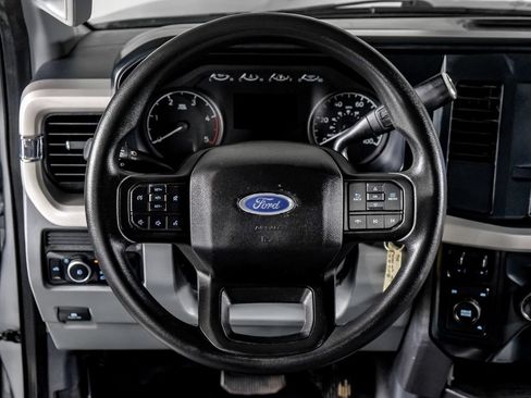 Used 2023 Ford F350 XL w/ XL Driver Assist Package AWD/4WD image 17