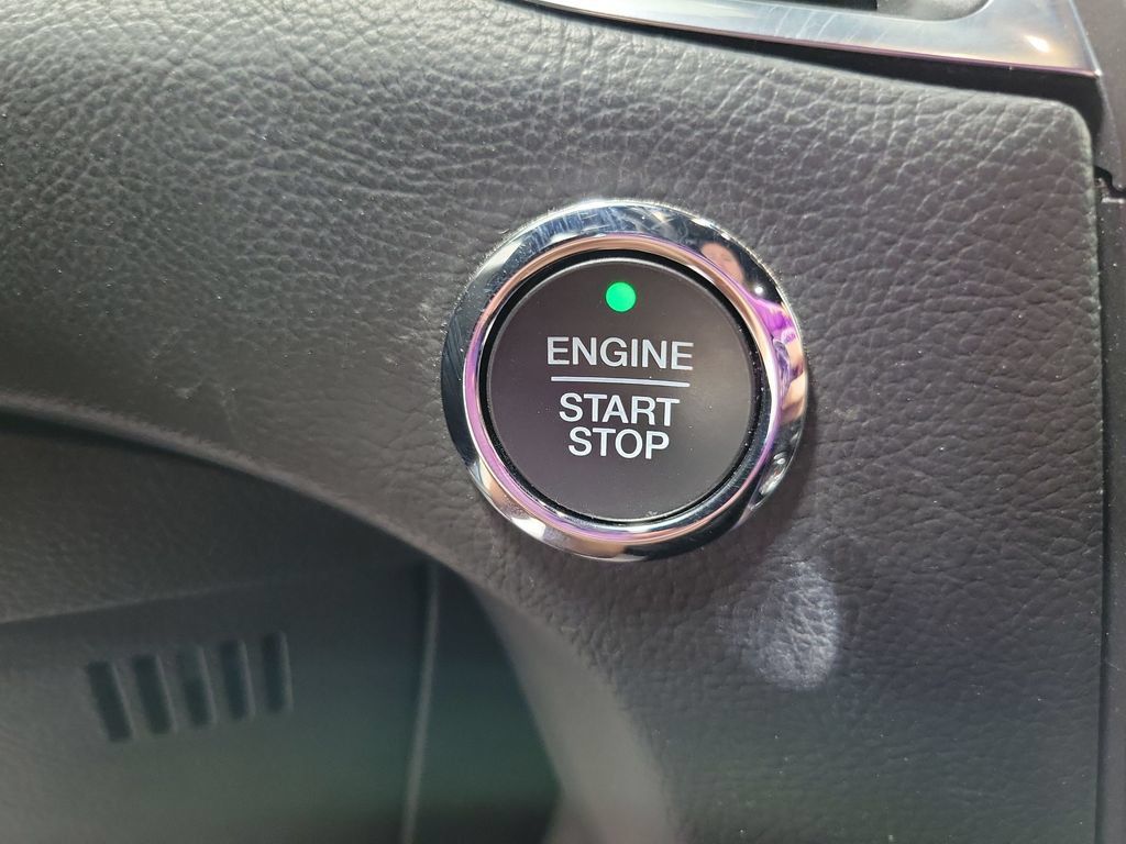 Used 2019 Ford Edge ST AWD/4WD image 52
