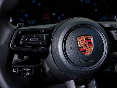 New 2026 Porsche Cayenne image 20