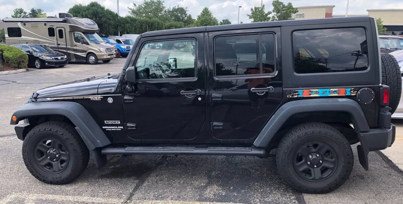 Used 2015 Jeep Wrangler Unlimited Sport w/ Mopar Black Appearance Group AWD/4WD image 12