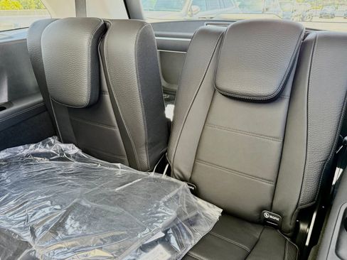 New 2026 Mercedes-Benz GLS 450 4MATIC image 30