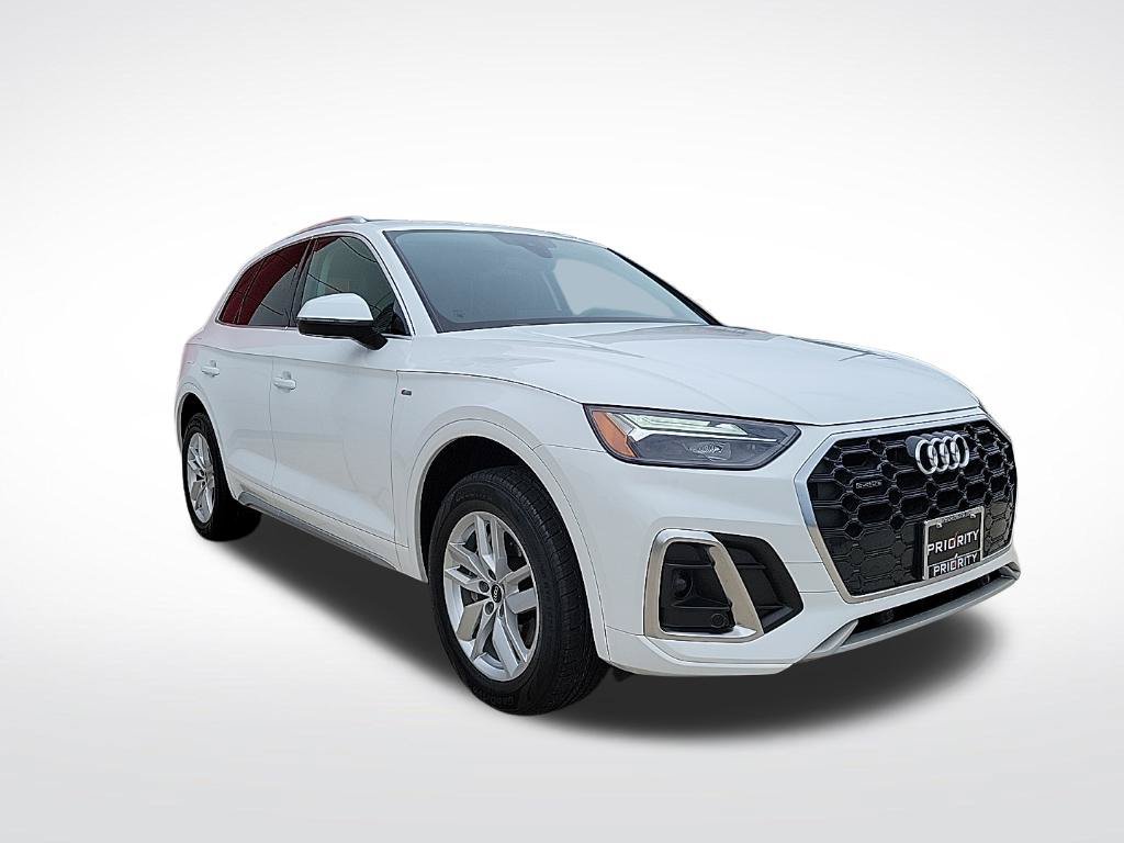 Used 2023 Audi Q5 2.0T Premium w/ Convenience Package AWD/4WD image 5