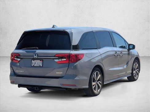 Used 2024 Honda Odyssey Touring image 5