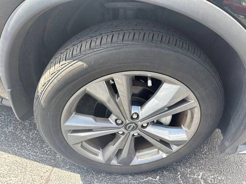 Certified 2024 Nissan Murano Platinum w/ Cargo Package FWD image 9