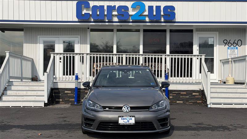 Used 2017 Volkswagen Golf R 4-Door AWD/4WD image 10