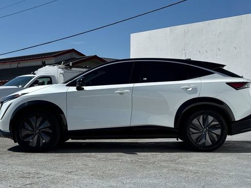 Used 2024 Nissan Ariya FWD image 6