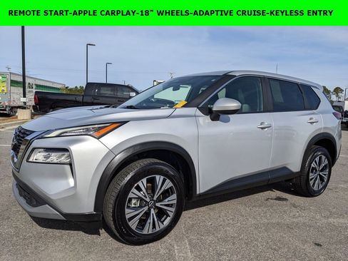 Used 2023 Nissan Rogue SV image 1