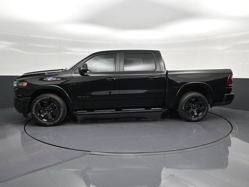 Used 2025 RAM 1500 Big Horn RWD image 7