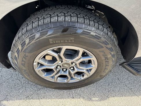 Used 2025 Ford Expedition Max Active image 12