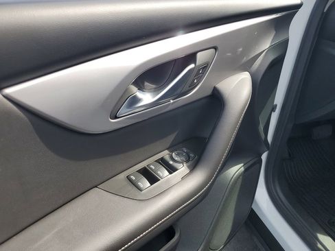 Used 2024 Chevrolet Blazer LT image 20