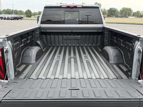 New 2026 GMC Sierra 2500 Denali w/ Denali Reserve Package image 11