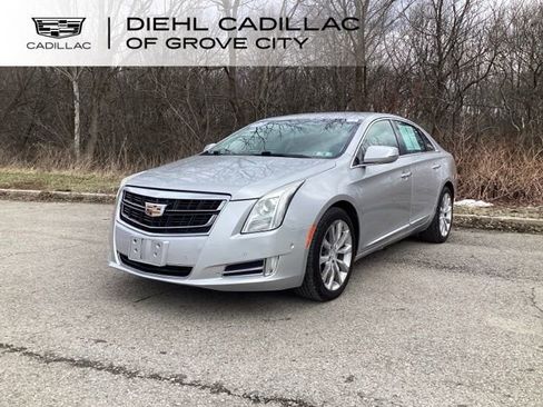 Used 2017 Cadillac XTS Luxury image 3