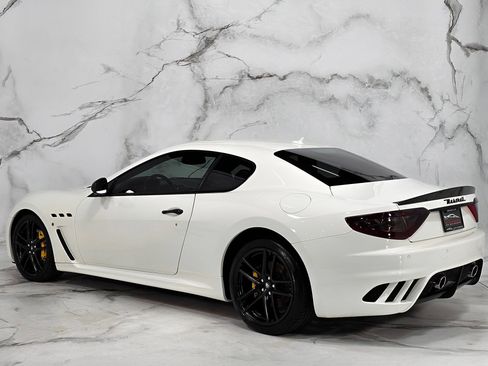 Used 2012 Maserati GranTurismo MC image 8