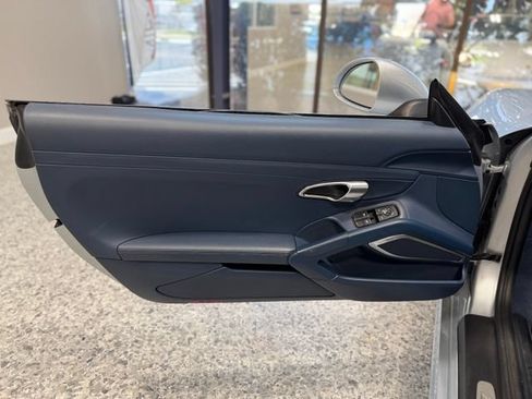 Used 2014 Porsche Boxster S RWD image 18
