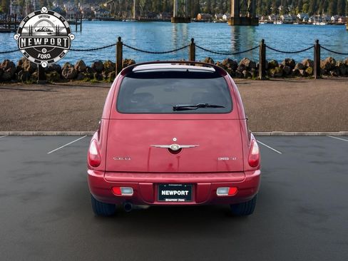 Used 2007 Chrysler PT Cruiser Limited w/ Chrome Accents Group FWD image 5