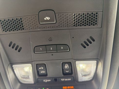 Certified 2023 Cadillac XT6 Premium Luxury image 37