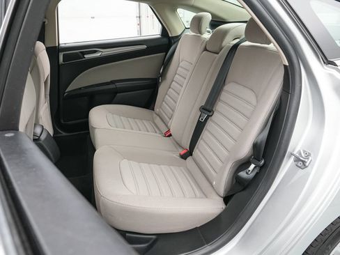Certified 2018 Ford Fusion S FWD image 18