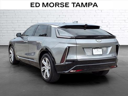 Used 2024 Cadillac Lyriq Tech RWD image 3