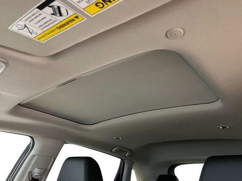 New 2026 Honda HR-V EX-L image 14