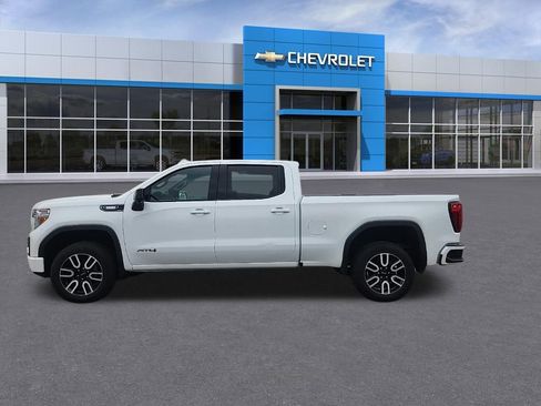 Used 2021 GMC Sierra 1500 AT4 w/ Driver Alert Package I AWD/4WD image 2
