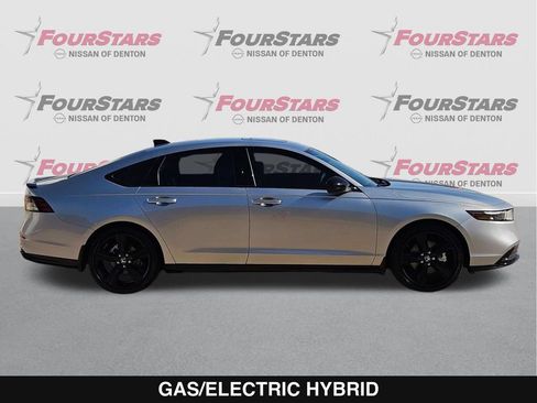 Used 2024 Honda Accord Sport image 3