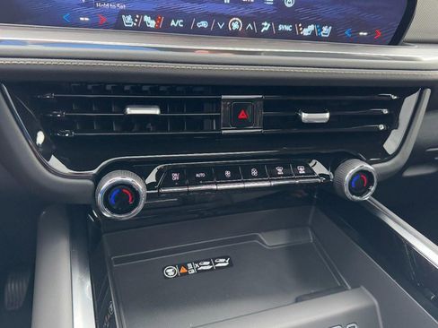 New 2026 Chevrolet Tahoe Premier image 16