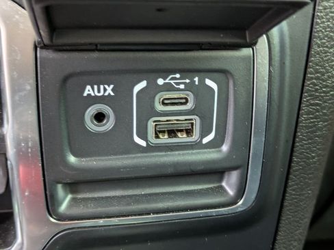 Used 2019 Jeep Wrangler Unlimited Sport S AWD/4WD image 20