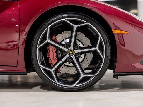 Used 2022 Lamborghini Huracan EVO image 25