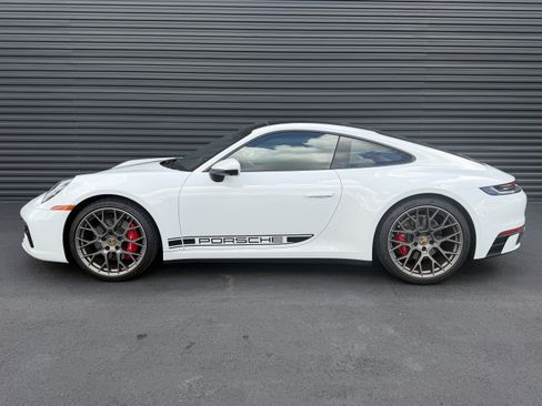 Certified 2023 Porsche 911 Carrera 4S AWD/4WD image 2