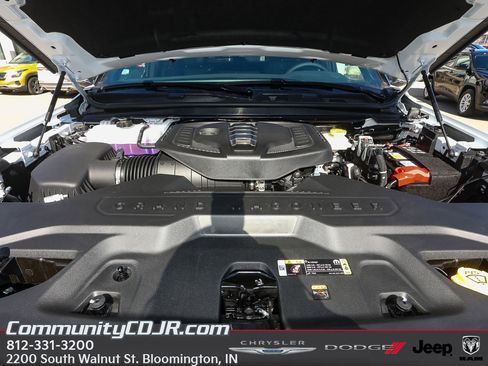 New 2026 Jeep Grand Wagoneer 4WD image 18